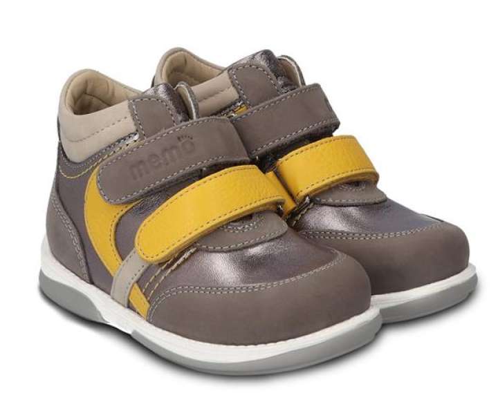 Priser på Memo Gabi sneakers, platin-grå/gul - velcrosko med ekstra støtte